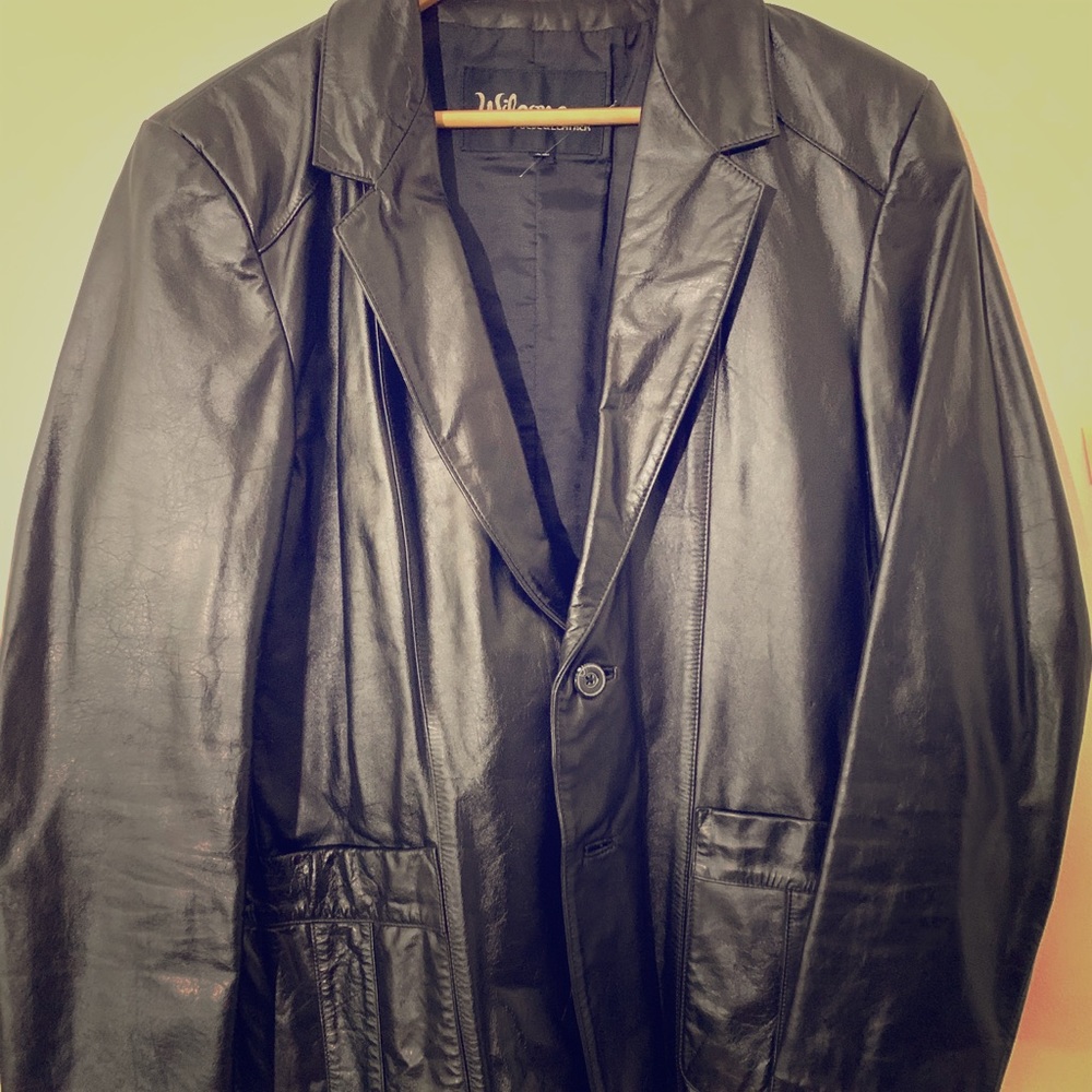 Wilson Leather Men’s suit jacket size 42